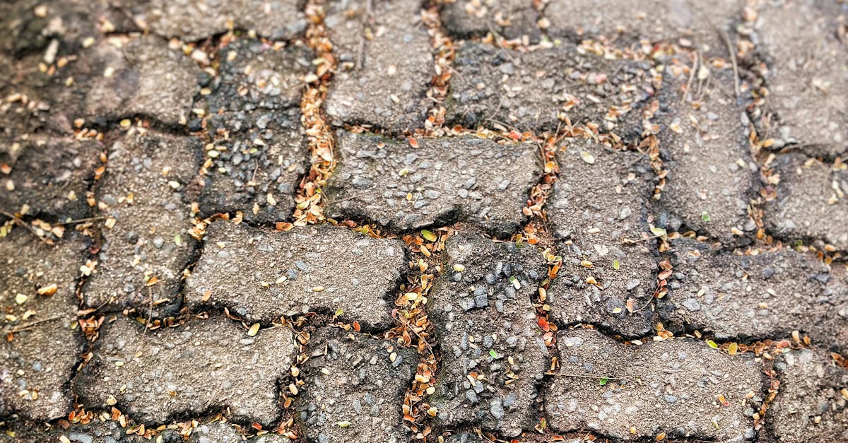 Steps for Preparing the Base for Granite Cobblestone Paver Installation